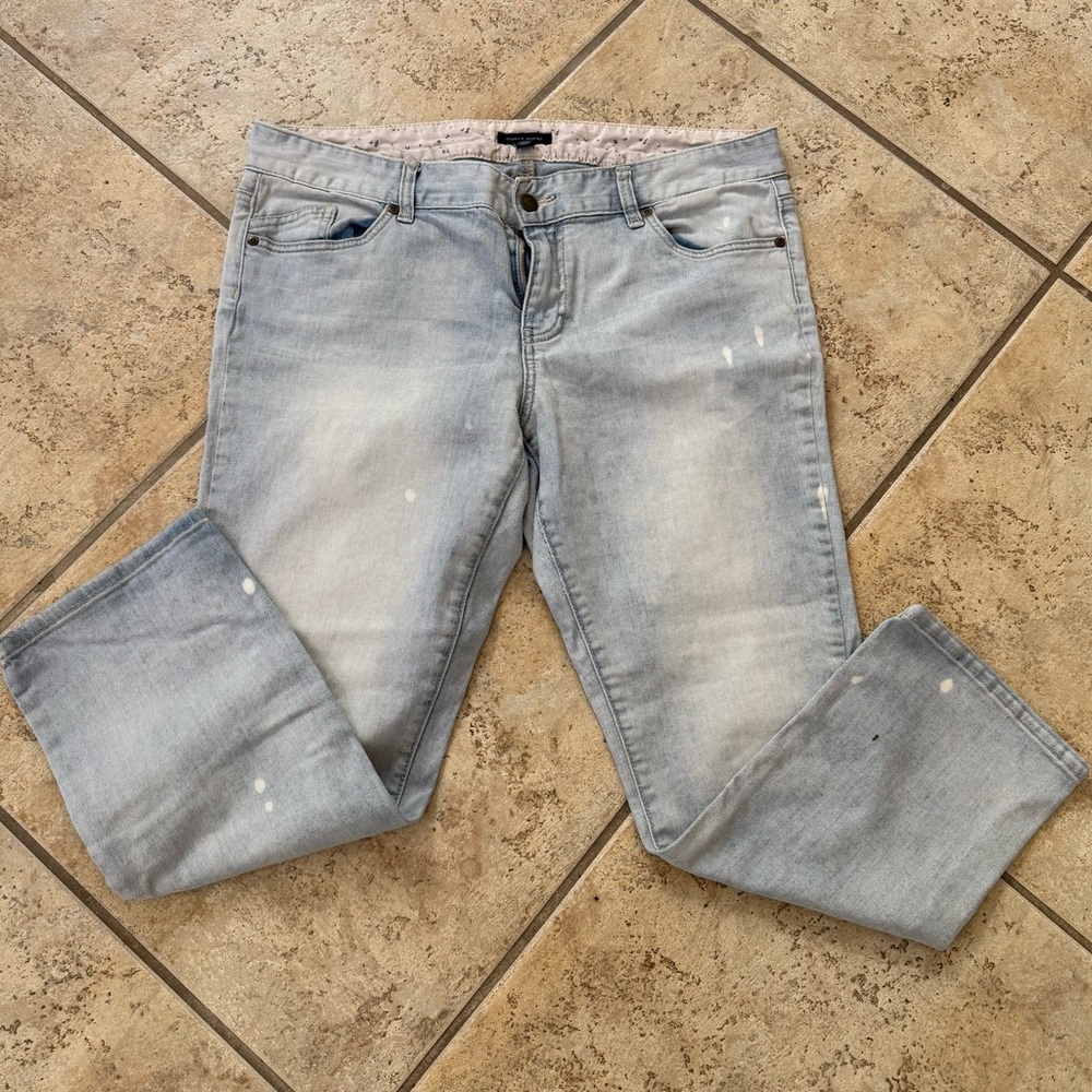 Tommy Hilfiger Classic Light Blue Straight Leg Women's Jeans